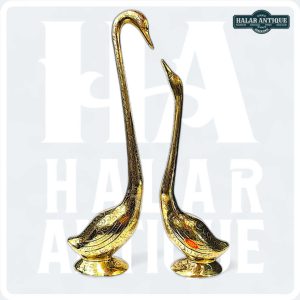 Brass Swan Set of 2 –  Decorative Swans for Home Office and Gifting